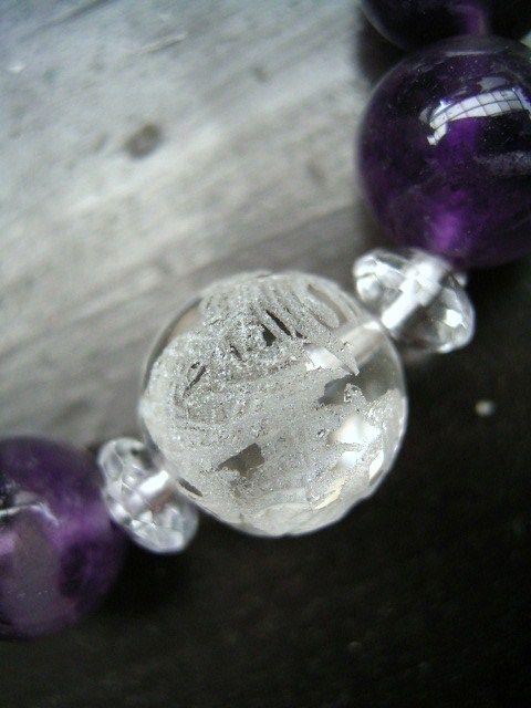 ☆即決☆龍彫水晶xアメジストブレスレット < 男性アクセサリー/時計 ☆即決☆龍彫水晶xアメジストブレスレット < 男性アクセサリー/時計の