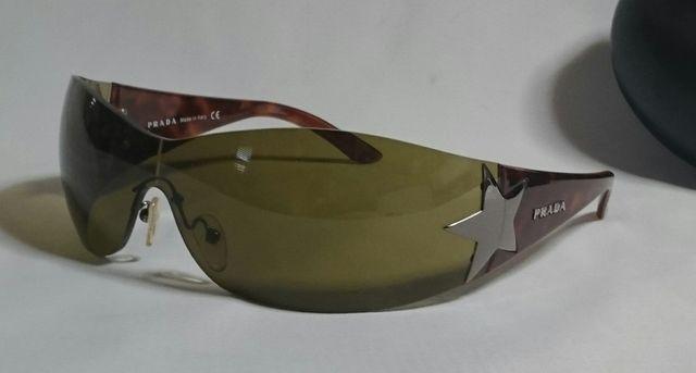 正規新古 hyde着 同型 PRADAプラダ シルバースター×ロゴスポーティー サングラス 茶 シールド1枚レンズ 付属有 < ブランド  正規新古 hyde着 同型 PRADAプラダ シルバースター×ロゴスポーティー サングラス 茶 シールド1枚レンズ 付属有  < ブランドの