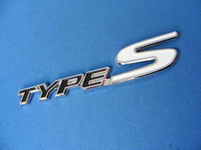 ●TYPE S エス ABS製 CH/WHITE/RED 凹凸仕様 エンブレム 新品● < 自動車/バイク ●TYPE S エス ABS製 CH/WHITE/RED 凹凸仕様 エンブレム 新品● < 自動車/バイク