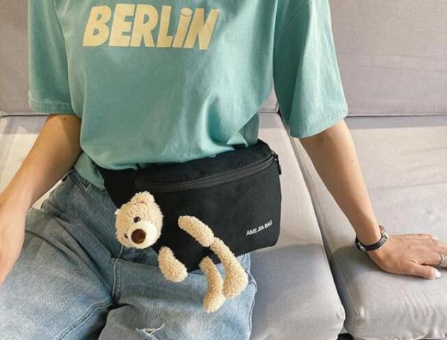 新品■クマさん ボディバッグ ウエストポーチ ショルダーバッグ◆ホワイト < 女性ファッション  新品■クマさん ボディバッグ ウエストポーチ ショルダーバッグ◆ホワイト < 女性ファッションの