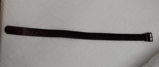 茶革 金バックル 太ベルト ヴィンテージ ウエスト66〜80cm 細見え 難あり < 女性ファッション 茶革 金バックル 太ベルト ヴィンテージ ウエスト66〜80cm 細見え 難あり < 女性ファッションの