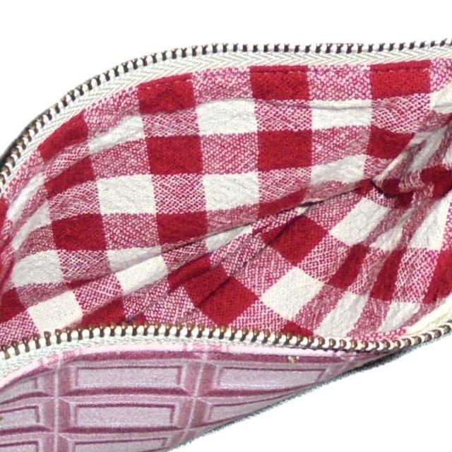 【16p幅】◆とろけるチョコレート【ストロベリー】◆ファスナーポーチ < 女性ファッション 【16p幅】◆とろけるチョコレート【ストロベリー】◆ファスナーポーチ < 女性ファッションの