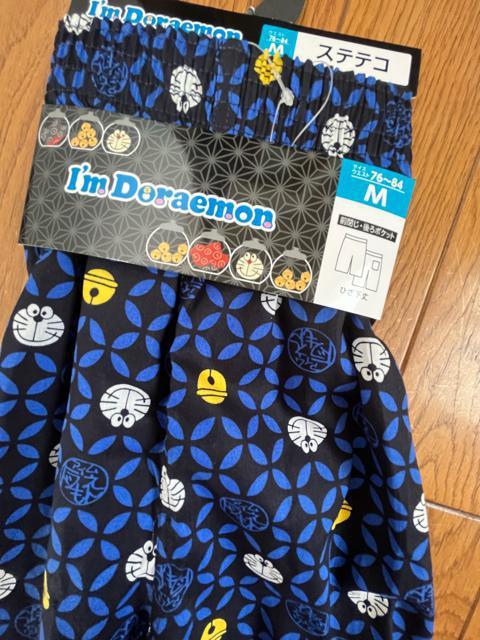 Mサイズ!高貴紳士的!ドラえもん!×和柄!粋な感じ!後ポケット付き!前閉じ!ひざ下丈!ステテコ!新品! < 男性ファッション  Mサイズ!高貴紳士的!ドラえもん!×和柄!粋な感じ!後ポケット付き!前閉じ!ひざ下丈!ステテコ!新品!  < 男性ファッションの