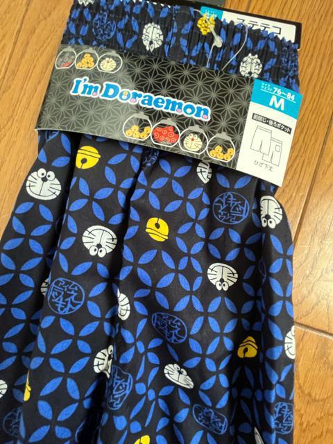 Mサイズ!高貴紳士的!ドラえもん!×和柄!粋な感じ!後ポケット付き!前閉じ!ひざ下丈!ステテコ!新品! < 男性ファッション  Mサイズ!高貴紳士的!ドラえもん!×和柄!粋な感じ!後ポケット付き!前閉じ!ひざ下丈!ステテコ!新品! < 男性ファッションの