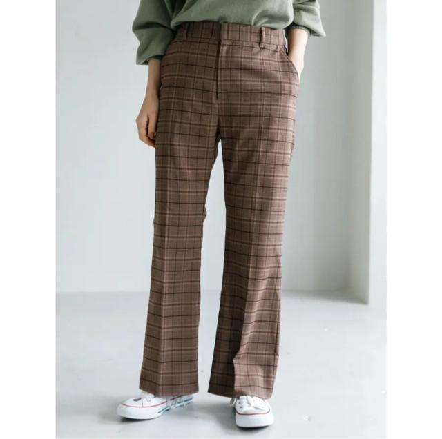 アースミュージックアンドエコロジー 美人シルエットパンツ グレンチェック ストレートパンツ M < ブランド  アースミュージックアンドエコロジー 美人シルエットパンツ グレンチェック ストレートパンツ M < ブランドの