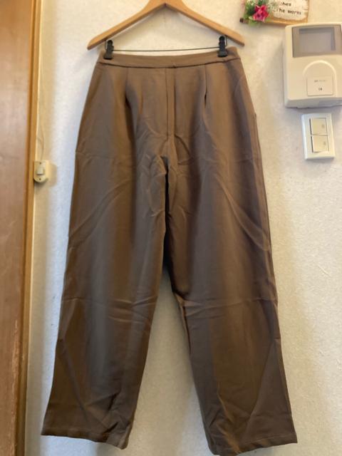 L未使用SHEINからしテーパードパンツ < 女性ファッション L未使用SHEINからしテーパードパンツ < 女性ファッションの