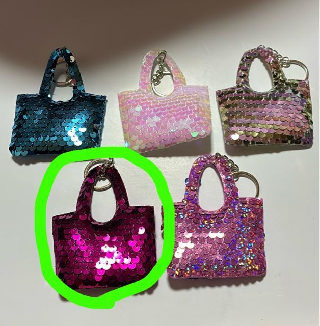 バッグ型スパンコールキーホルダー☆濃いピンク < 女性ファッション バッグ型スパンコールキーホルダー☆濃いピンク < 女性ファッションの