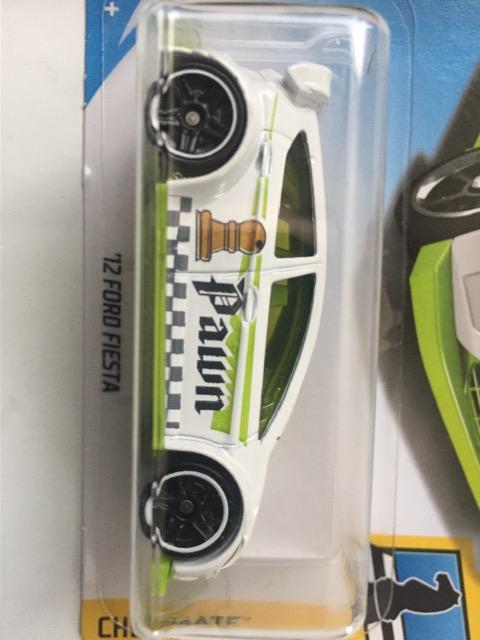 zbgEB[E12 tH[h tFX^  (oi)B  zr[ 