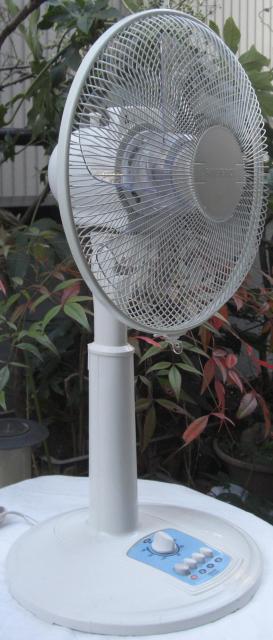 YUASA/YT-3006M(WH)30cm扇風機,中古完動品!!02.15 < 家電/AV  YUASA/YT-3006M(WH)30cm扇風機,中古完動品!!02.15 < 家電/AVの
