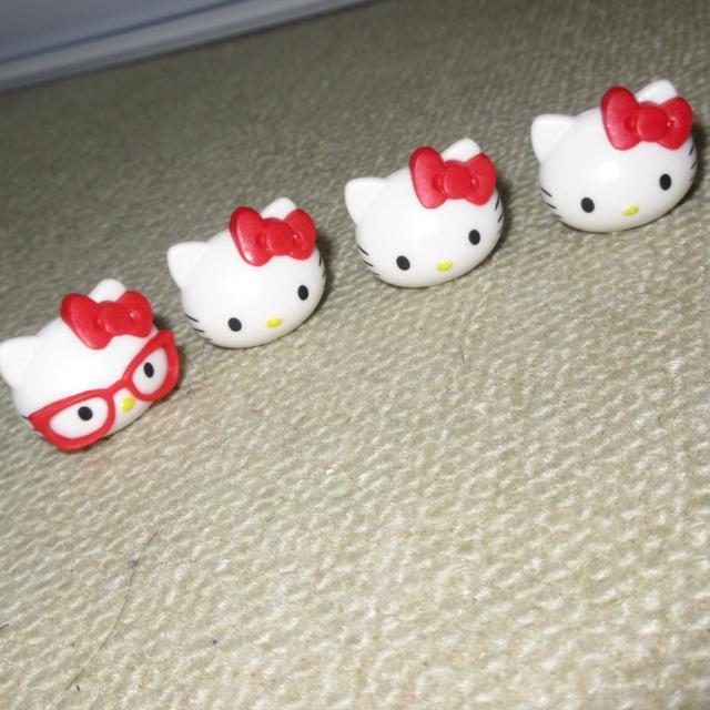 未使用☆ハローキティ*バスボム付録おまけ*ミニ指人形4点セット < おもちゃ  未使用☆ハローキティ*バスボム付録おまけ*ミニ指人形4点セット  < おもちゃの