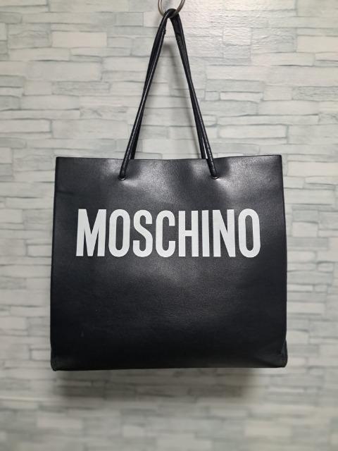 ☆MOSCHINO モスキーノ ロゴ モチーフ トートバッグ レザー/ブラック☆大容量 < ブランド ☆MOSCHINO モスキーノ ロゴ モチーフ トートバッグ レザー/ブラック☆大容量 < ブランドの
