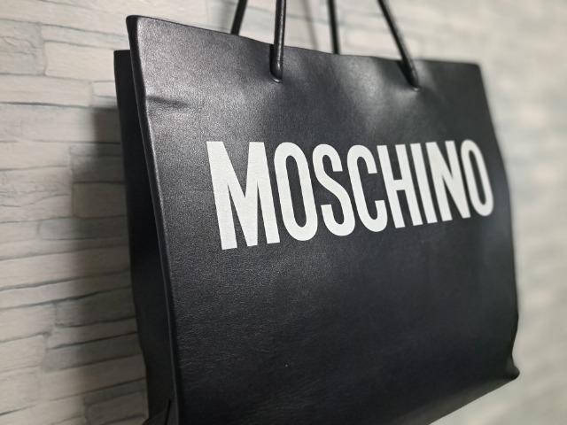 ☆MOSCHINO モスキーノ ロゴ モチーフ トートバッグ レザー/ブラック☆大容量 < ブランド ☆MOSCHINO モスキーノ ロゴ モチーフ トートバッグ レザー/ブラック☆大容量 < ブランドの