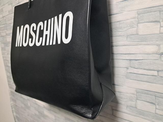 ☆MOSCHINO モスキーノ ロゴ モチーフ トートバッグ レザー/ブラック☆大容量 < ブランド ☆MOSCHINO モスキーノ ロゴ モチーフ トートバッグ レザー/ブラック☆大容量 < ブランドの