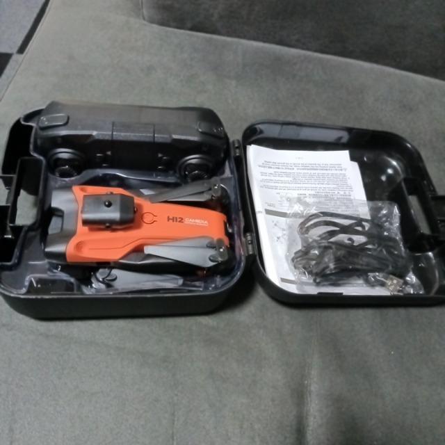 8Kカメラ付きドローン H12 新品未使用 < ホビー  8Kカメラ付きドローン H12 新品未使用  < ホビーの