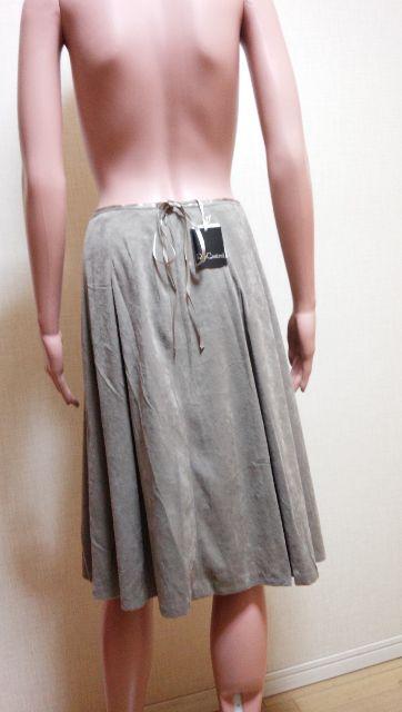 新品タグ付☆Ray Cantrel☆ふんわりベロアのスカートB47☆3点で即落 < 女性ファッション  新品タグ付☆Ray Cantrel☆ふんわりベロアのスカートB47☆3点で即落 < 女性ファッションの