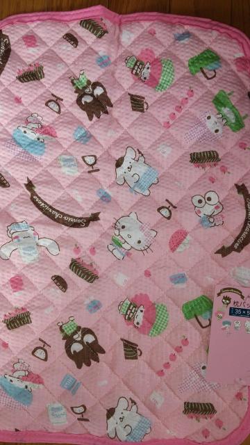 サンリオキャラクターいっぱい!枕パッド!新品タグ付き!35×50センチ < インテリア/ライフ  サンリオキャラクターいっぱい!枕パッド!新品タグ付き!35×50センチ < インテリア/ライフの