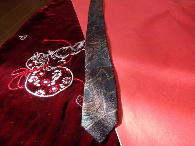 NICOLẼlN^C{SILK100 !B  uh 