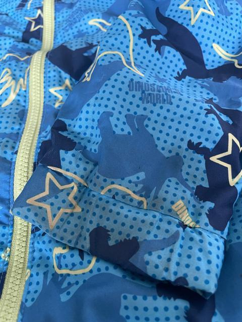 しまむら☆シャカシャカ☆薄手☆ジャンパー☆恐竜柄☆110cm < キッズ/ベビー  しまむら☆シャカシャカ☆薄手☆ジャンパー☆恐竜柄☆110cm < キッズ/ベビーの