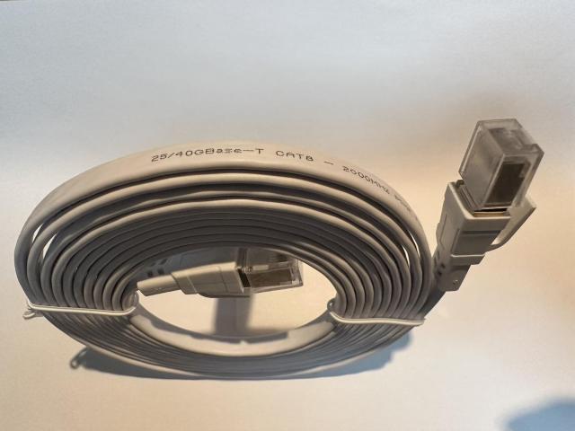 ■Ankuly製CAT8 フラットLANケーブル 3m ホワイト < PC本体/周辺機器  ■Ankuly製CAT8 フラットLANケーブル 3m ホワイト < PC本体/周辺機器の