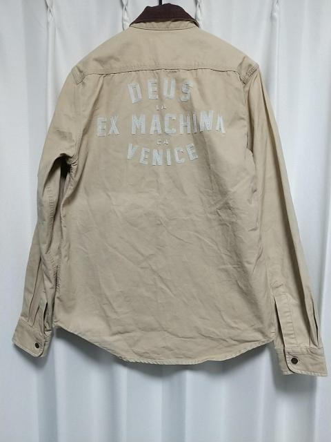 Deus Ex Machina ロゴ 刺繍 コーデュロイ 切り替え ワークジャケット Sサイズ ベージュ デウスエクスマキナ 中古 < 男性ファッション  Deus Ex Machina ロゴ 刺繍 コーデュロイ 切り替え ワークジャケット Sサイズ ベージュ デウスエクスマキナ 中古 < 男性ファッションの