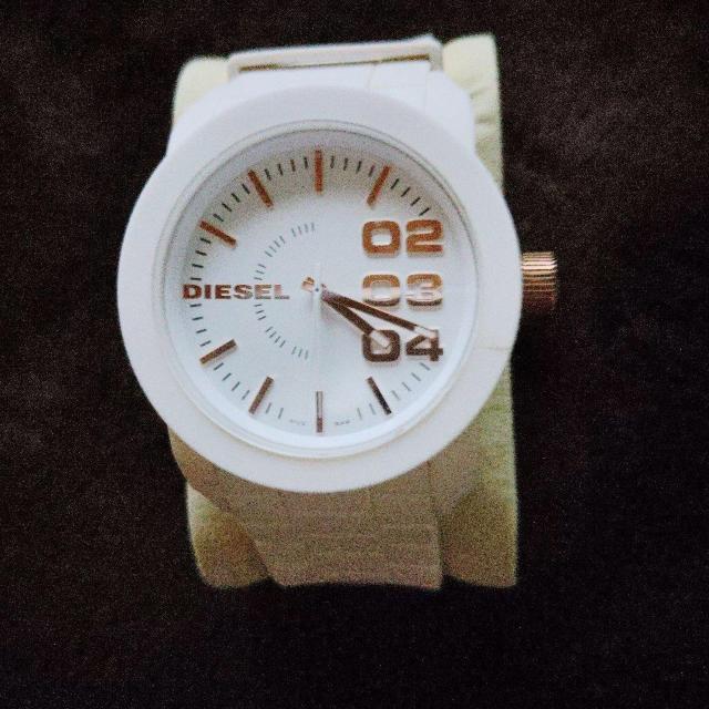 DESEL D2-1572�z���C�g?�s���N�S�[���h 