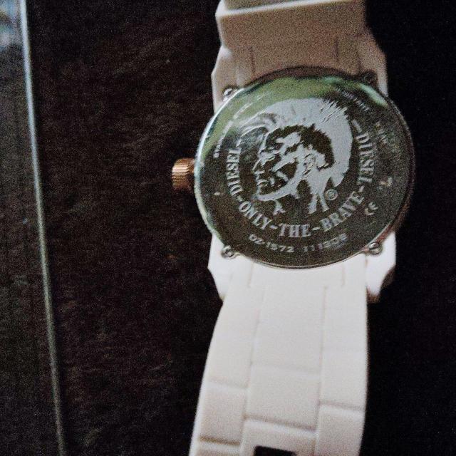 DESEL D2-1572�z���C�g?�s���N�S�[���h