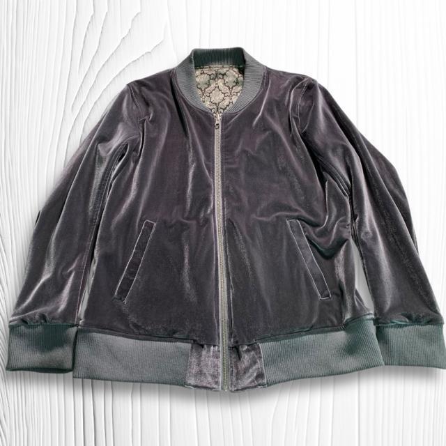 NO ID. リバーシブル ダマスク柄 スタジャン ジャンパー ベロア 刺繍 Lサイズ ブルゾン アウター ジャケット < 男性ファッション  NO ID. リバーシブル ダマスク柄 スタジャン ジャンパー ベロア 刺繍 Lサイズ ブルゾン アウター ジャケット < 男性ファッションの