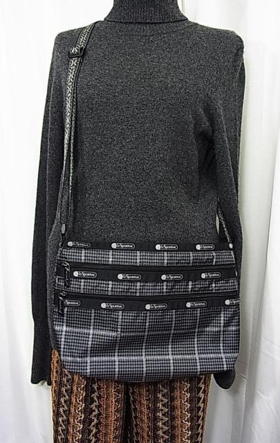 500円スタ★正規品 新品同様 レスポートサックショルダーバッグ 3室構造 軽量 ベーシックカラー 斜め掛け可能 ハンズフリー < ブランド 500円スタ★正規品 新品同様 レスポートサックショルダーバッグ 3室構造 軽量 ベーシックカラー 斜め掛け可能 ハンズフリー < ブランドの