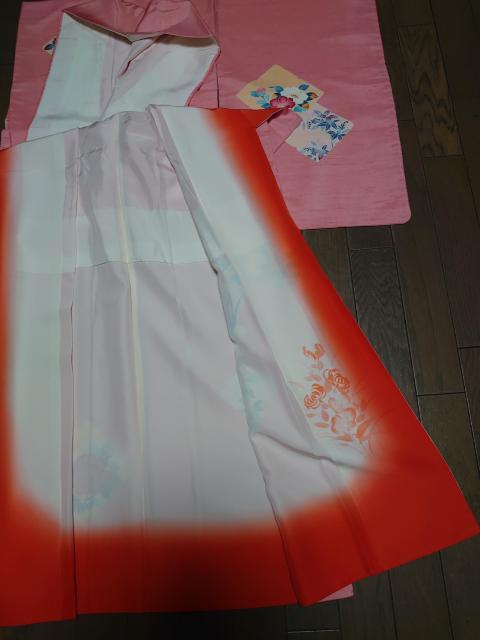 §USED美品、白山紬の訪問着、京友禅、色紙重ね草花文 < 女性ファッション  §USED美品、白山紬の訪問着、京友禅、色紙重ね草花文 < 女性ファッションの