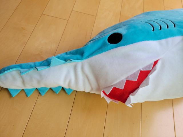 くったりホオジロザメ5 超BIG < おもちゃ  くったりホオジロザメ5 超BIG < おもちゃの