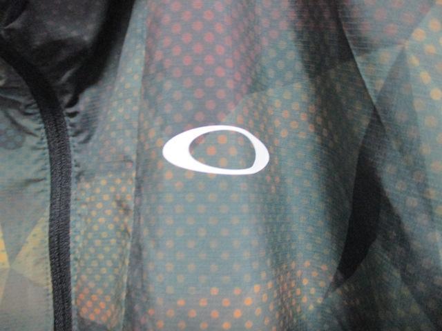 ☆OAKLEY オークリー プリント ロゴ ナイロン パーカー/メンズ/M☆新作モデル < ブランド ☆OAKLEY オークリー プリント ロゴ ナイロン パーカー/メンズ/M☆新作モデル < ブランドの
