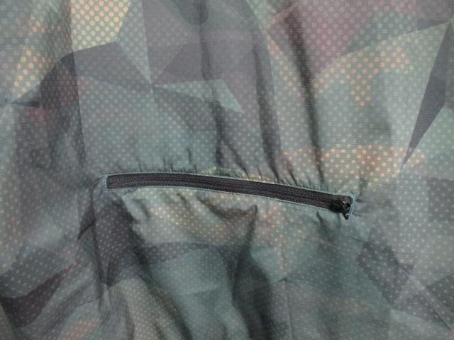 ☆OAKLEY オークリー プリント ロゴ ナイロン パーカー/メンズ/M☆新作モデル < ブランド ☆OAKLEY オークリー プリント ロゴ ナイロン パーカー/メンズ/M☆新作モデル < ブランドの