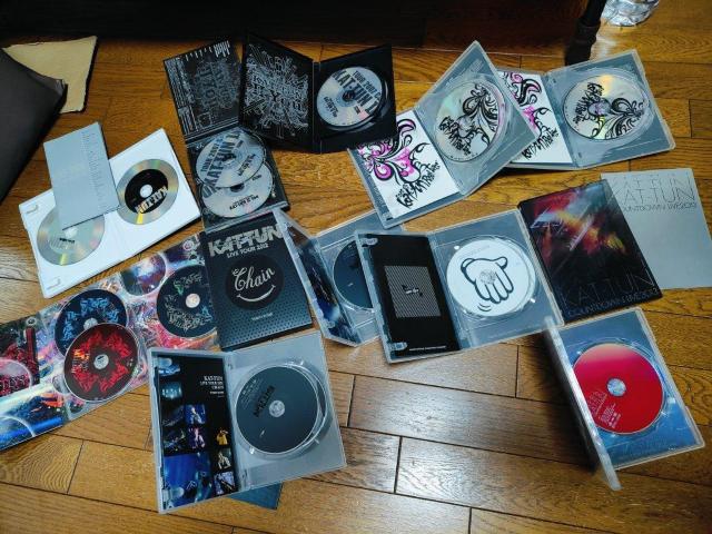 KAT-TUN �J�g�D�[�� LIVE ���C�u DVD �Z�b�g �� �^�����g�O�b�Y�� 