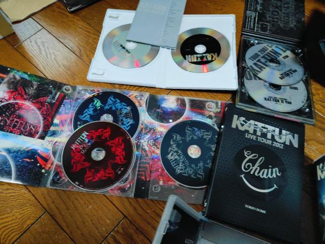 KAT-TUN �J�g�D�[�� LIVE ���C�u DVD �Z�b�g �� �^�����g�O�b�Y�� 