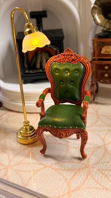 【高級感】1/12 ミニチュアチェア アンティーク調 ドールハウス用オーダーメイド < おもちゃ 【高級感】1/12 ミニチュアチェア アンティーク調 ドールハウス用オーダーメイド < おもちゃの