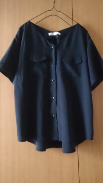 Rewde ルゥデ☆ゆったり半袖ブラウス★両Vネック☆バックタック★ブラック☆ < 女性ファッション Rewde ルゥデ☆ゆったり半袖ブラウス★両Vネック☆バックタック★ブラック☆ < 女性ファッションの