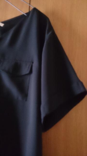 Rewde ルゥデ☆ゆったり半袖ブラウス★両Vネック☆バックタック★ブラック☆ < 女性ファッション Rewde ルゥデ☆ゆったり半袖ブラウス★両Vネック☆バックタック★ブラック☆ < 女性ファッションの