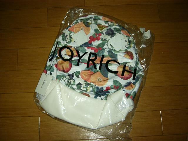新品ジョイリッチJOYRICHフルーツ柄リュック鞄バッグパック < ブランド 新品ジョイリッチJOYRICHフルーツ柄リュック鞄バッグパック < ブランドの