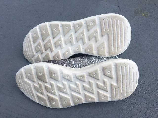 シルバースパンコールスニーカー < 女性ファッション  シルバースパンコールスニーカー < 女性ファッションの