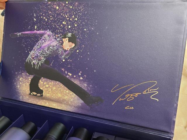 【1点限り】雪肌精みやび アルティメイト コンプリート コレクション 羽生結弦モデル < タレントグッズ 【1点限り】雪肌精みやび アルティメイト コンプリート コレクション 羽生結弦モデル < タレントグッズの