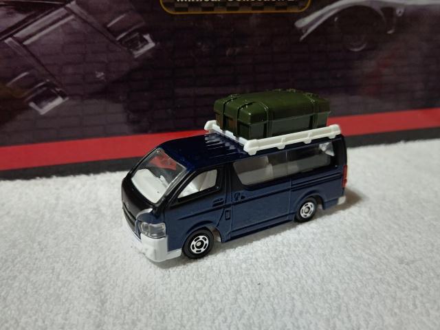 赤箱ギフト特注 トヨタ ハイエース キャンピングカー < ホビー 赤箱ギフト特注 トヨタ ハイエース キャンピングカー < ホビーの