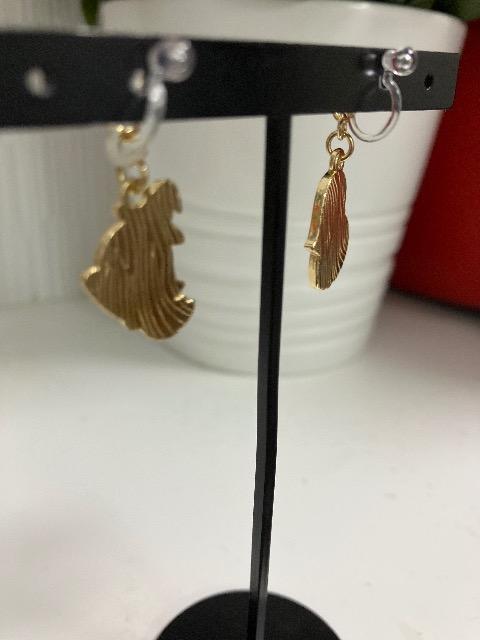 ハンドメイド ハロウィン オバケ 樹脂のノンホールピアス < 女性ファッション  ハンドメイド ハロウィン オバケ 樹脂のノンホールピアス < 女性ファッションの