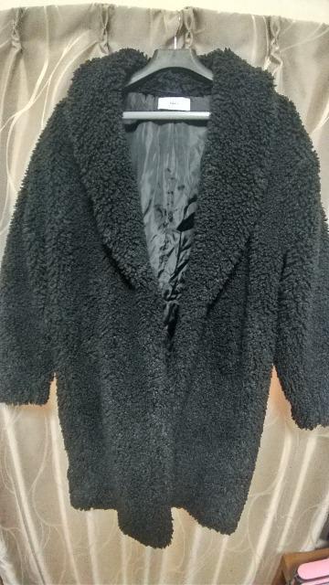 AZUL by MOUSSYのモコモコアウター◆黒◆大きめのSサイズ◆美品です! < ブランド AZUL by MOUSSYのモコモコアウター◆黒◆大きめのSサイズ◆美品です! < ブランドの