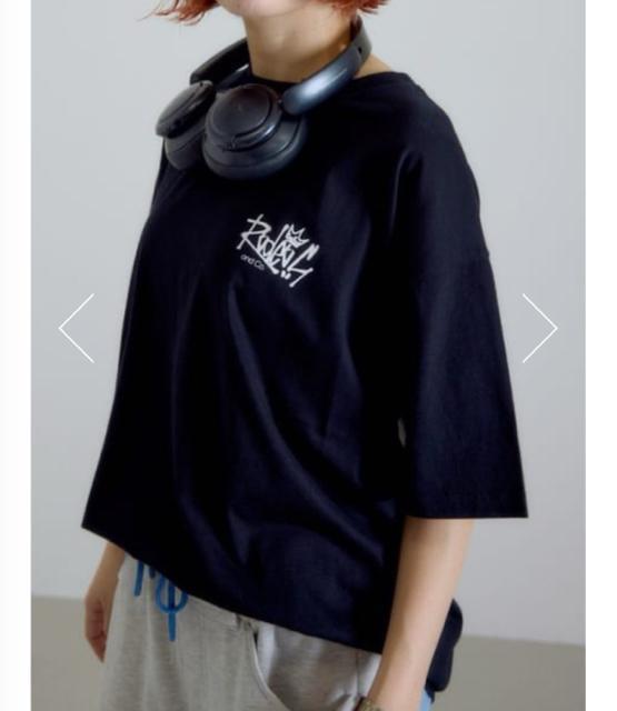 ロデオクラウンズ ★【UNISEX】BIG SIGN LOGO Tシャツ(M) < ブランド  ロデオクラウンズ ★【UNISEX】BIG SIGN LOGO Tシャツ(M) < ブランドの