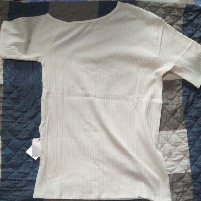 Alma Design 新品 未使用タグ付き 2wayアシメリブカットソー ホワイト Mサイズ 送料無料即決 リブTシャツ < 女性ファッション  Alma Design 新品 未使用タグ付き 2wayアシメリブカットソー ホワイト Mサイズ 送料無料即決 リブTシャツ < 女性ファッションの