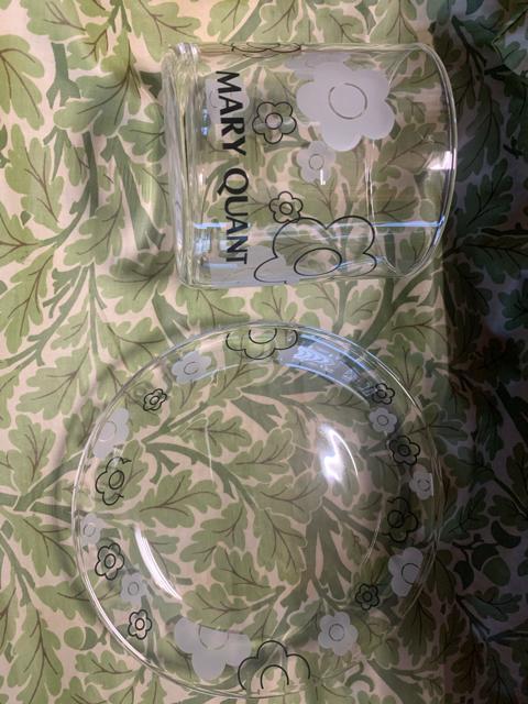 【MARY QUANT】フラワー柄 ガラスキャニスター&ソーサー 蓋ありません 送料無料 < インテリア/ライフ 【MARY QUANT】フラワー柄 ガラスキャニスター&ソーサー 蓋ありません 送料無料 < インテリア/ライフの