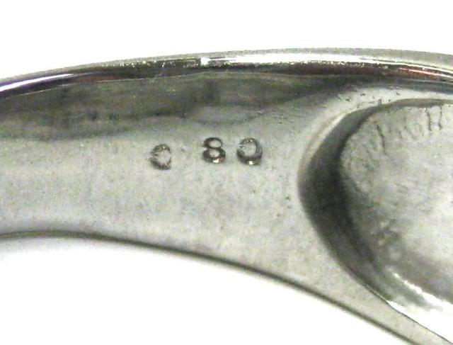 極美品Pt1000純プラチナ男女兼用ブラック&ホワイト パヴェダイヤ0.80ct < 女性アクセサリー/時計 極美品Pt1000純プラチナ男女兼用ブラック&ホワイト パヴェダイヤ0.80ct < 女性アクセサリー/時計の