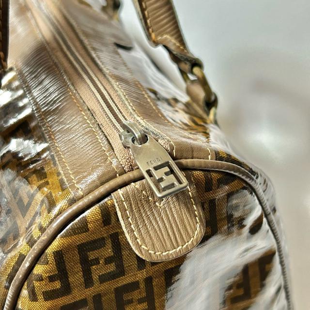 FENDI フェンディ ヴィンテージ ズッキーノ PVC レザー ハンド バッグ ミニボストン ブラウン G金具 < ブランド FENDI フェンディ ヴィンテージ ズッキーノ PVC レザー ハンド バッグ ミニボストン ブラウン G金具 < ブランドの