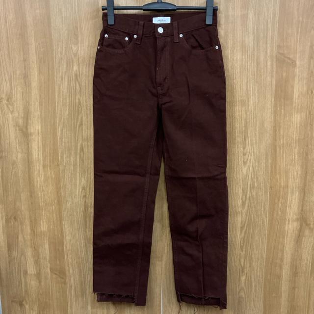 即決 新品 Mila Owen 裾段差テーパードデニムパンツ < ブランド 即決 新品 Mila Owen 裾段差テーパードデニムパンツ < ブランドの