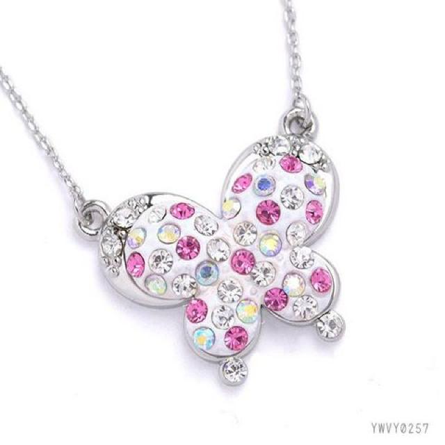 ★ストーンたっぷりのドットストーンネックレス・バタフライ < 女性アクセサリー/時計  ★ストーンたっぷりのドットストーンネックレス・バタフライ  < 女性アクセサリー/時計の